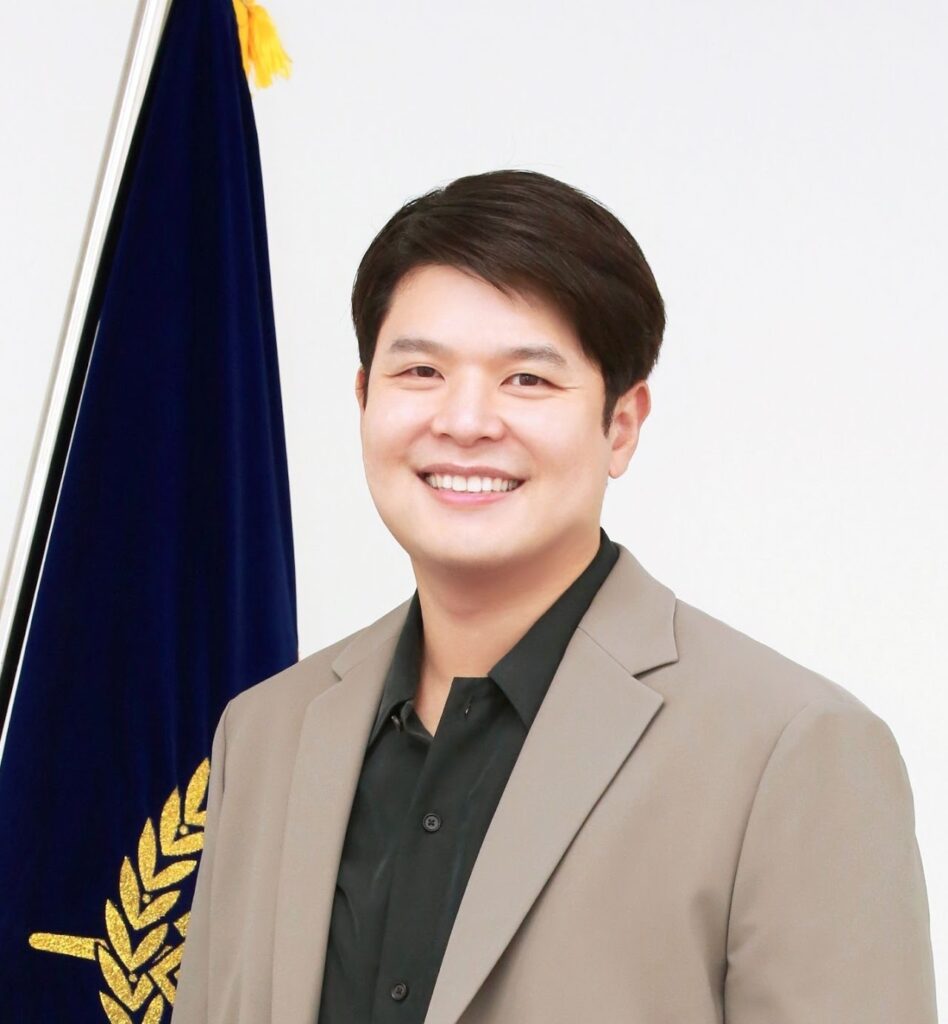 Jay-Yoon Lee, guest speaker